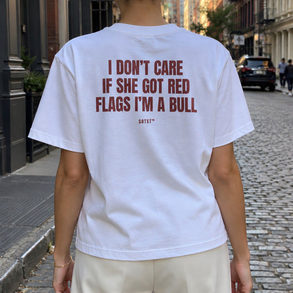 The Red Flags I'm a Bull Tee - worn, street photo